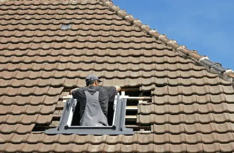 Pose de velux - Verneil-le-Chétif